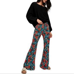 FREE PEOPLE Can't Take My Eyes Off You Flare Pants Small Boho Hippie Floral